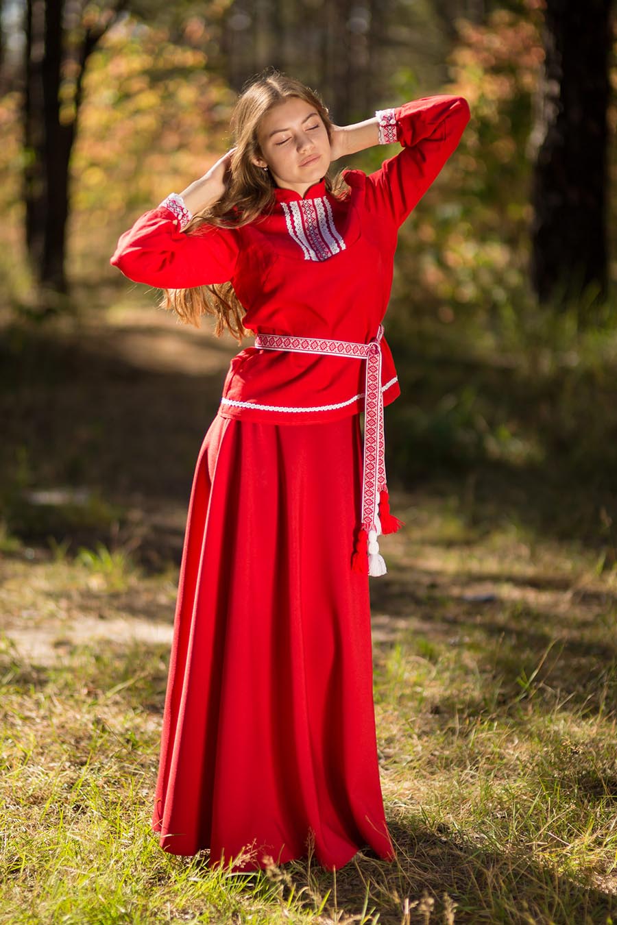 Underwear Women in Slavic costumes in Pinlan