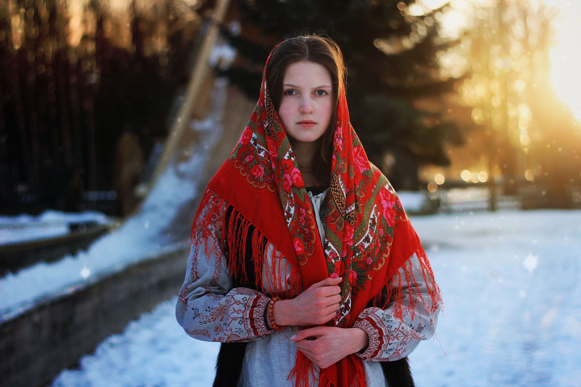 Girls in Slavic costumes in Pinlan