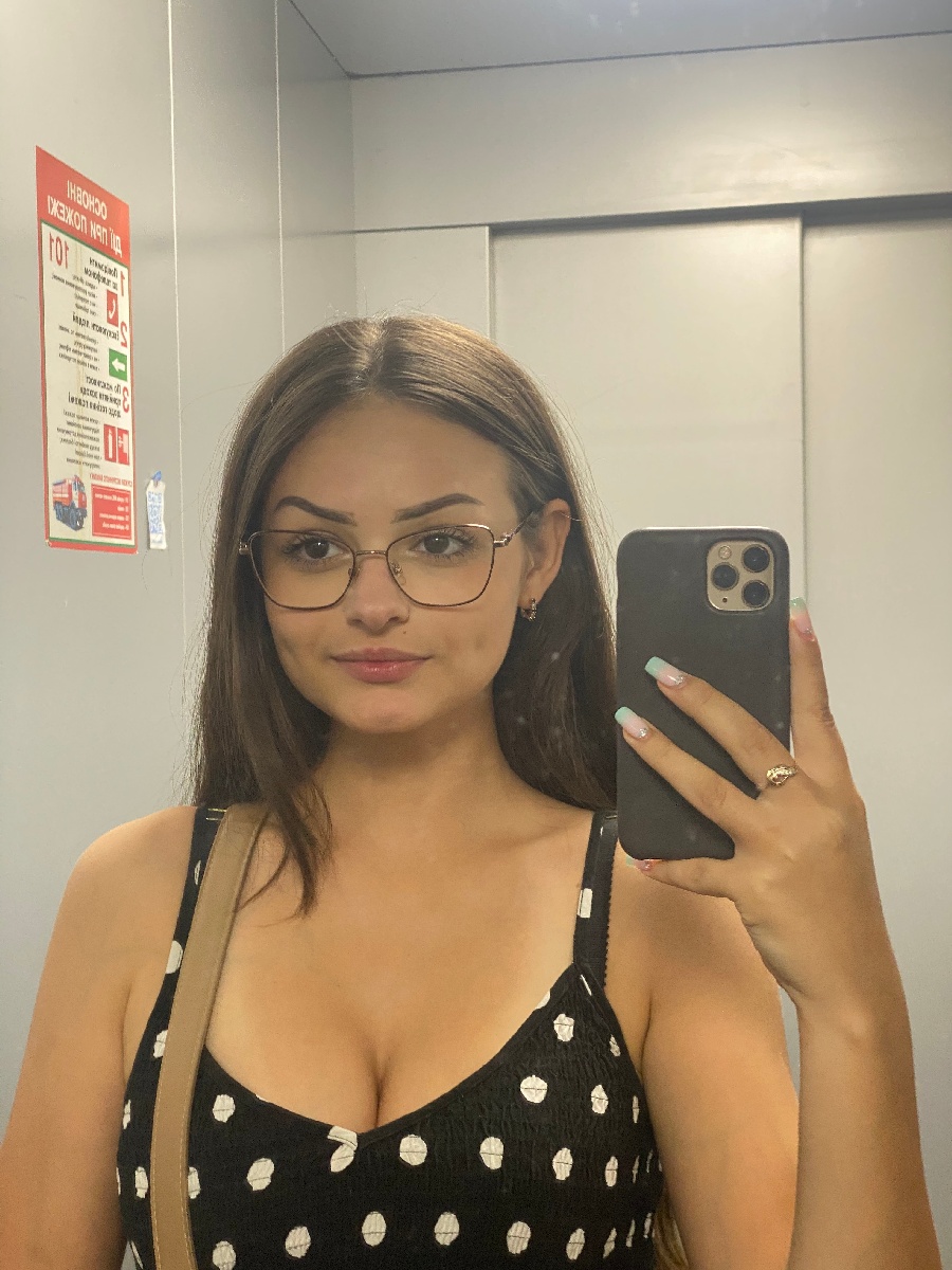 Sexy model Stacy in Pinlan